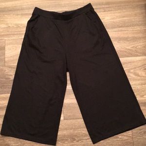 Black Culottes